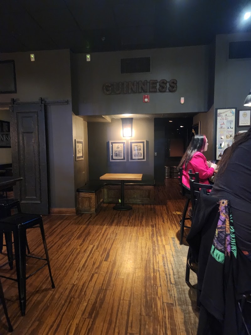 Parnell's Irish Pub Cleveland atmosphere
