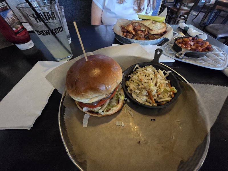 Gibbs Butcher and Brews - Olmsted Falls, OH Cleveland atmosphere