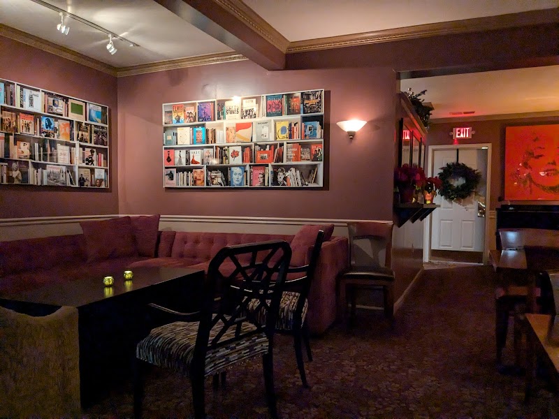 Velvet Tango Room Cleveland atmosphere