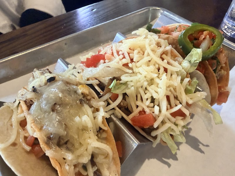Epic Tacos Cleveland atmosphere