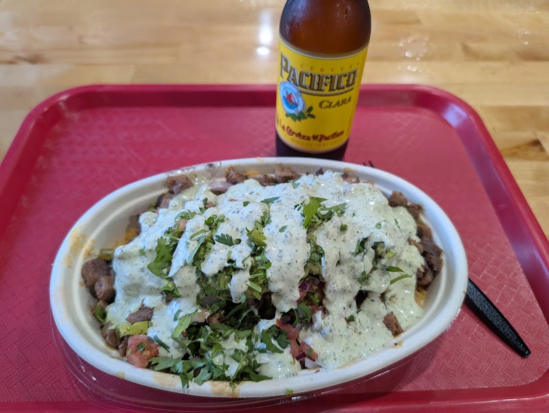 Cilantro Taqueria - N Olmsted Cleveland atmosphere