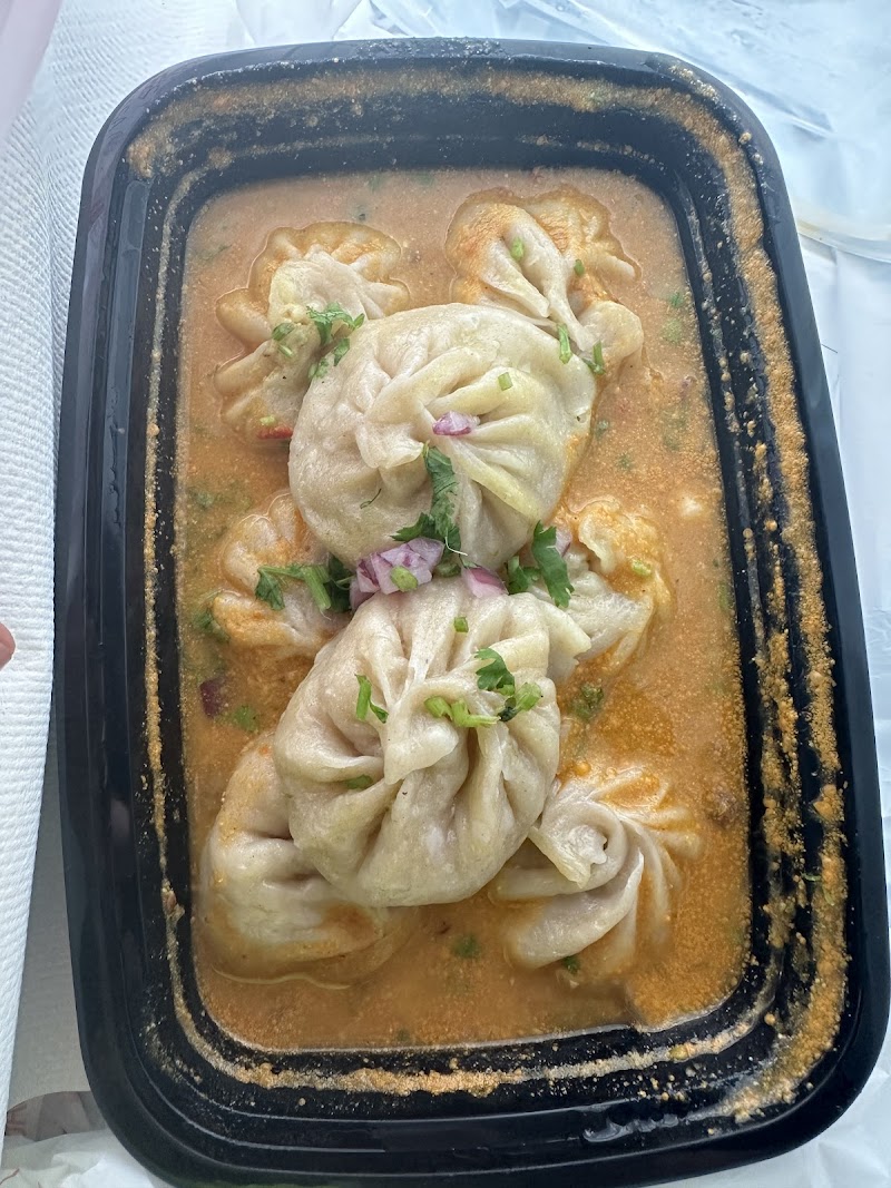 Flavors of Nepal Cleveland atmosphere