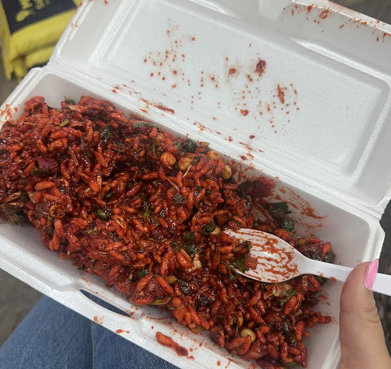 Flavors of Nepal Cleveland atmosphere