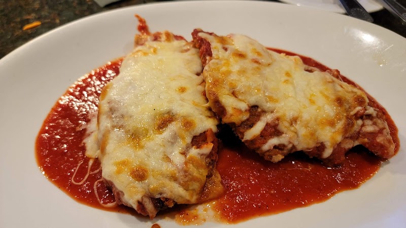 Bucci's J Bella Cleveland atmosphere
