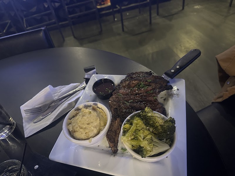 Grille 55 Downtown Cleveland atmosphere