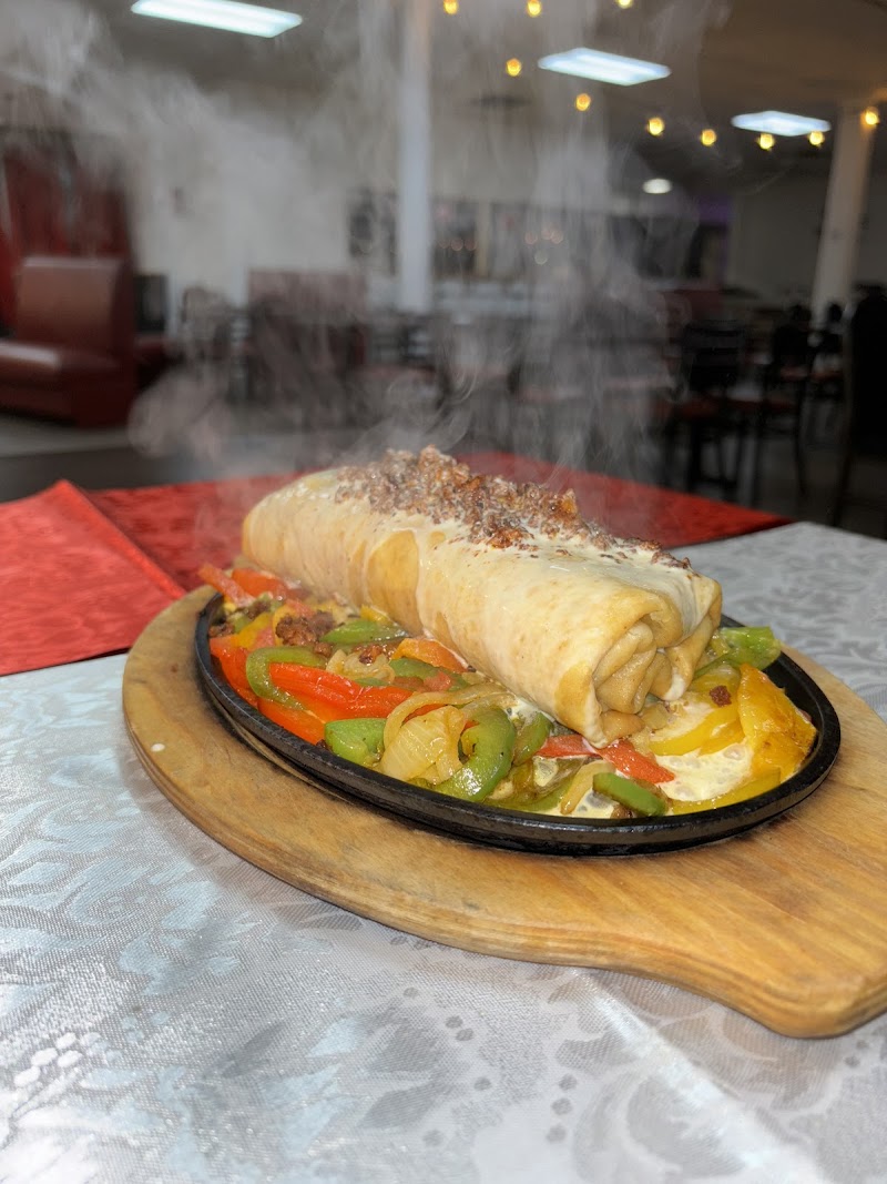FIESTA LATINA TAQUERIA Cleveland atmosphere