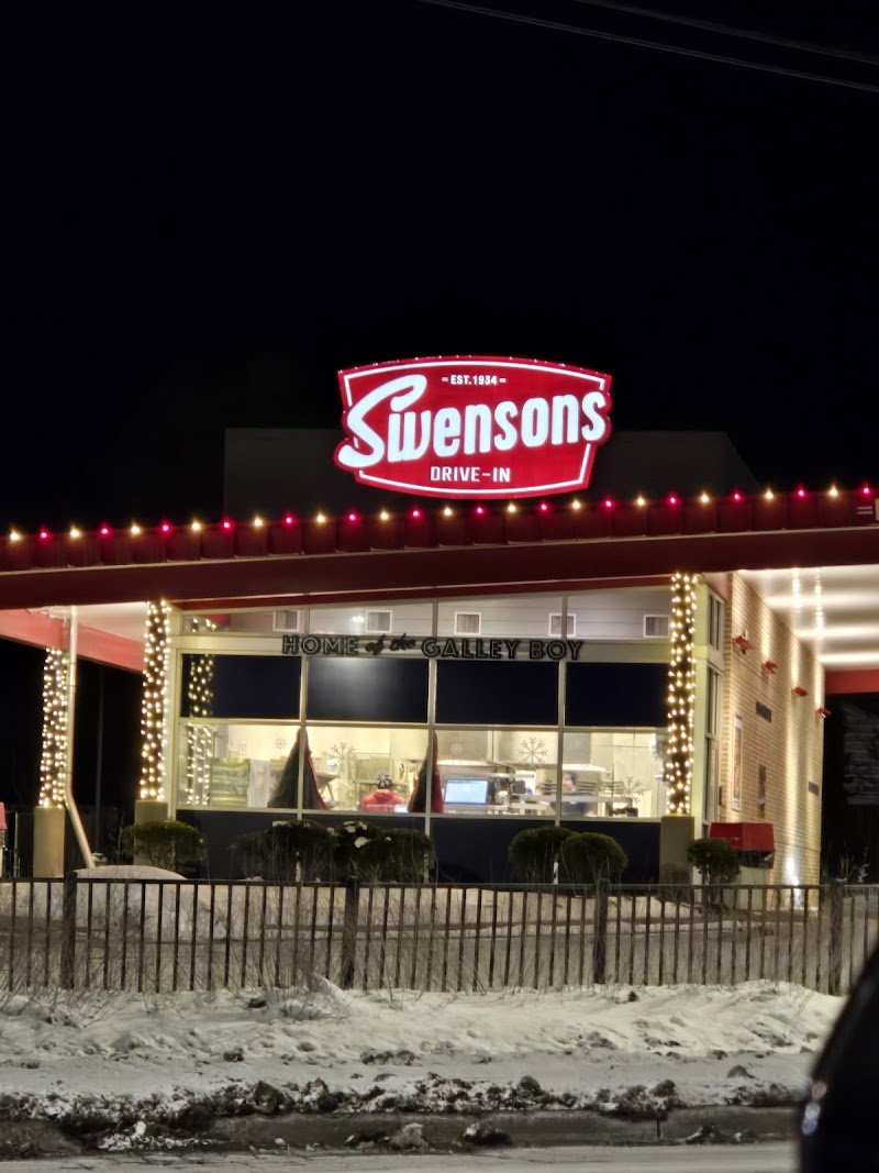 Swensons Drive-In Cleveland atmosphere