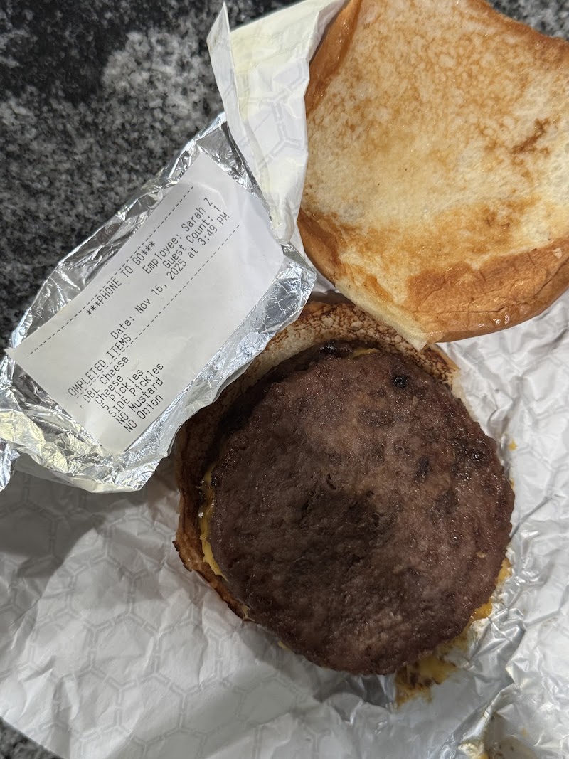 Swensons Drive-In Cleveland atmosphere