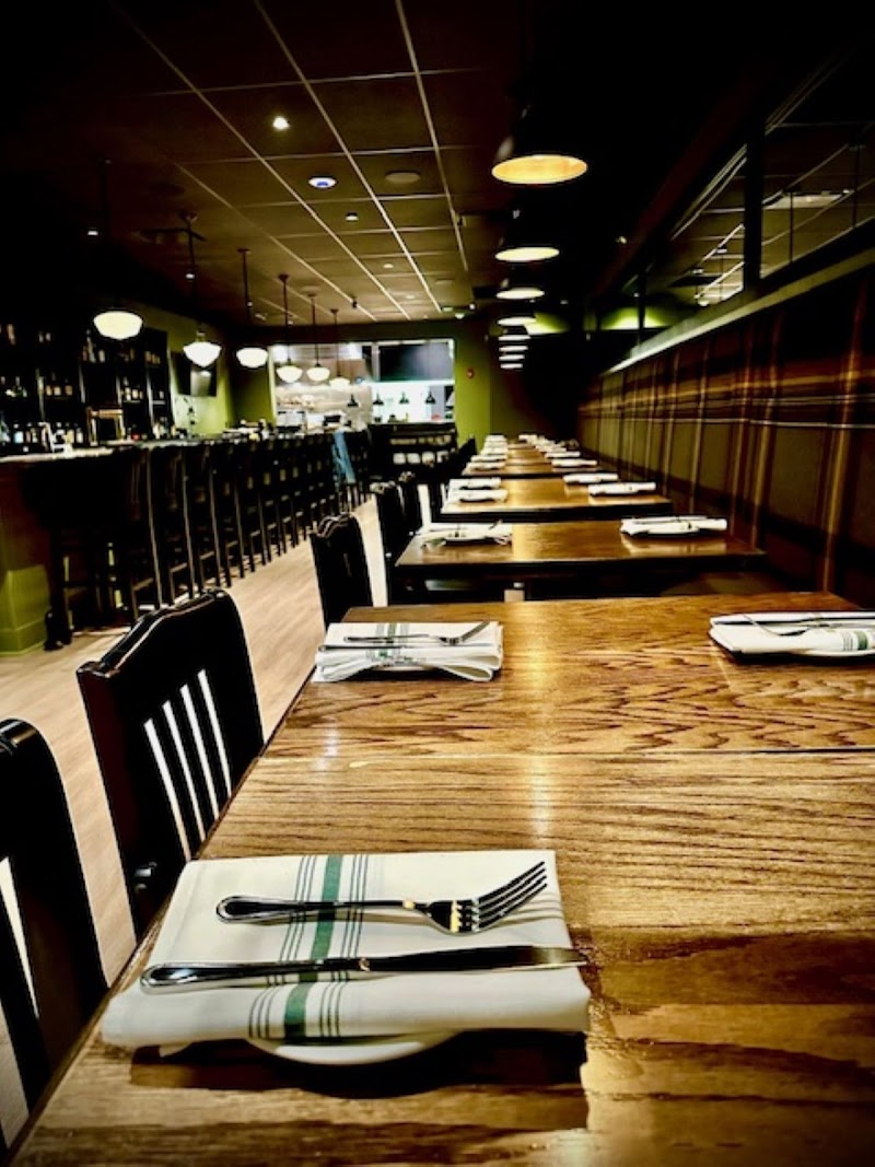 Crumb & Spigot- Lakewood Cleveland atmosphere