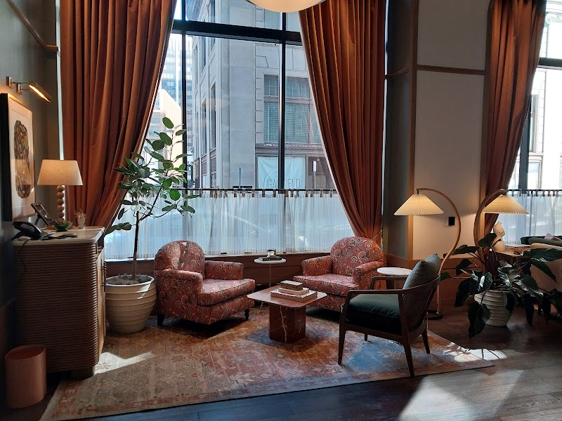 Club Room Cleveland atmosphere