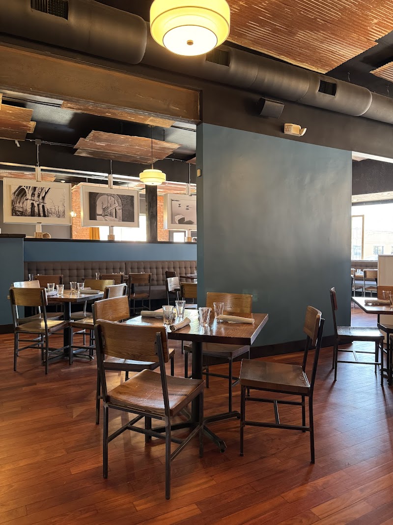 Sofia's Kitchen & Bar Cleveland atmosphere