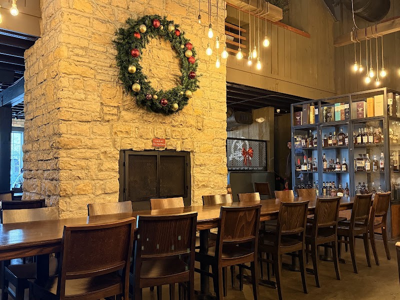 The Oak Barrel Cleveland atmosphere