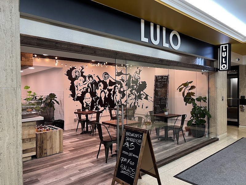 LULO Cafe Cleveland atmosphere