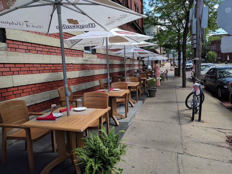 Mia Bella Restaurant in Cleveland
