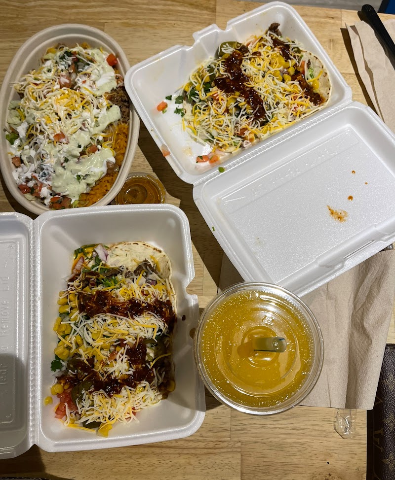 Cilantro Taqueria - Coventry Cleveland atmosphere
