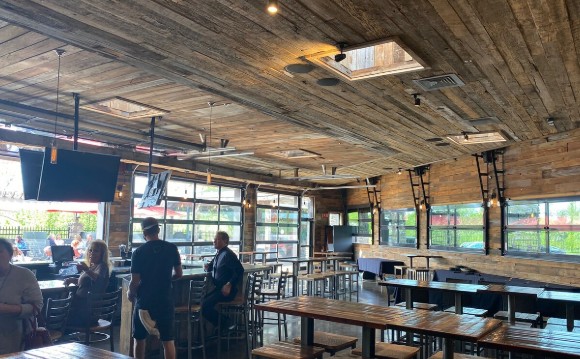 Brew Garden Cleveland atmosphere