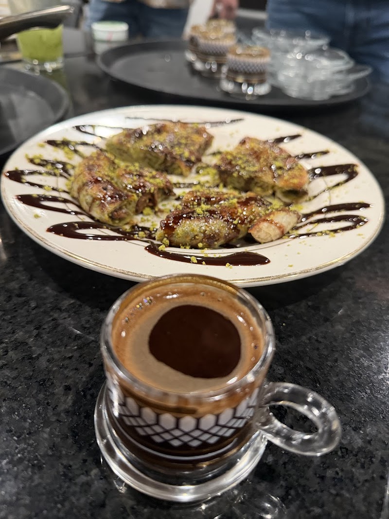 Nova fusion food Cleveland atmosphere
