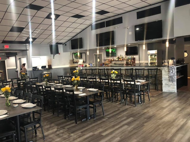 Sky Lounge Parma Cleveland atmosphere