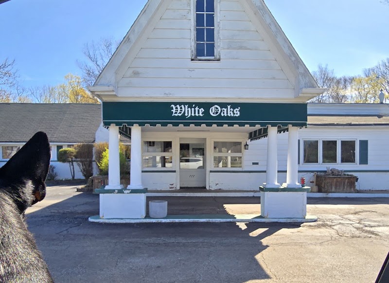 White Oaks Restaurant in Cleveland