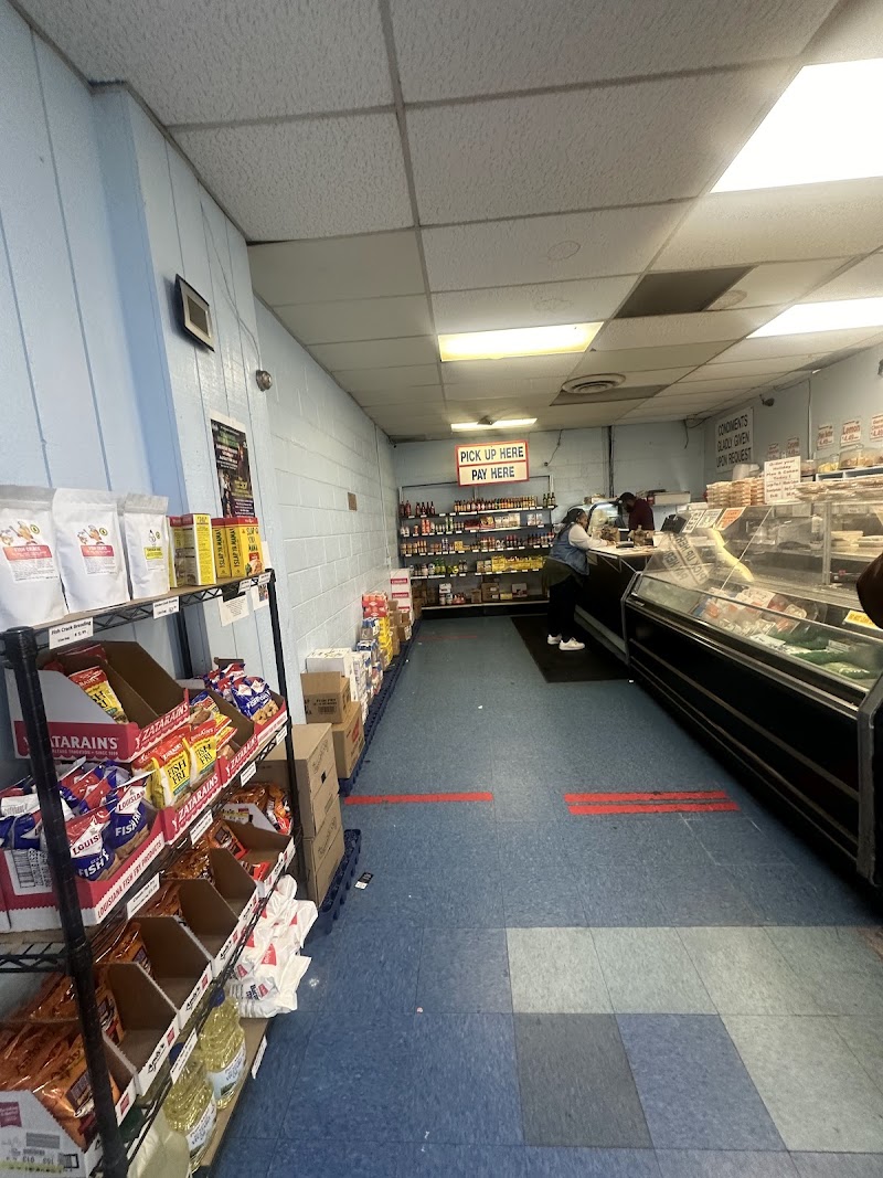 Farm House Foods Live Fish Market Cleveland atmosphere