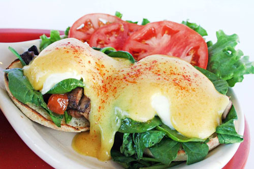 Scramblers Cleveland food