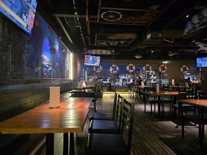 Juicy Seafood Cleveland - Mayfield Heights Cleveland atmosphere