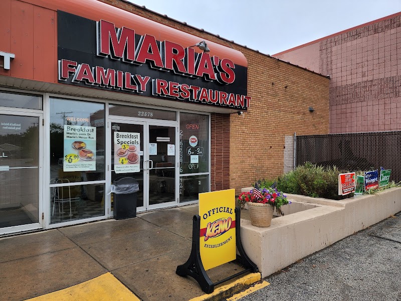 Maria's Family Restaurant Cleveland atmosphere