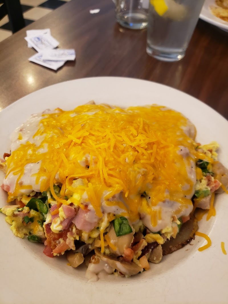 Maria's Family Restaurant Cleveland atmosphere