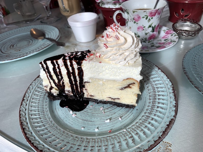 Miss Hickory’s Tea Room Cleveland atmosphere