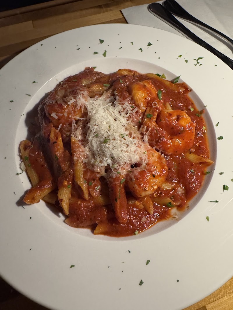 Molto Bene Italian Eatery Cleveland atmosphere