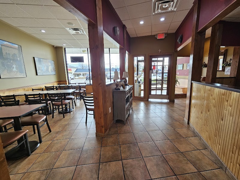 Sittoo's Lebanese Grill North Olmsted Cleveland atmosphere