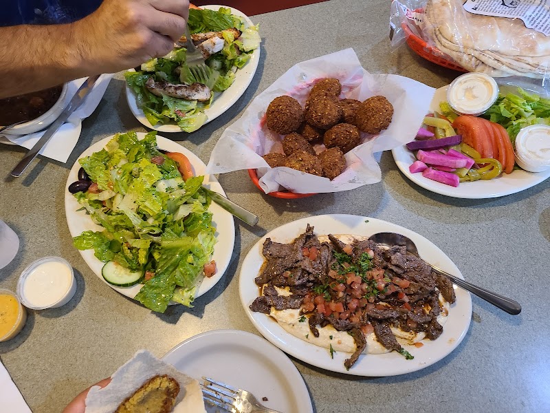 Sittoo's Lebanese Grill North Olmsted Cleveland atmosphere