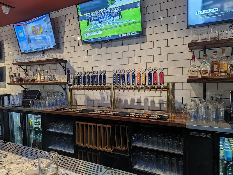 Immigrant Son Brewery Cleveland atmosphere
