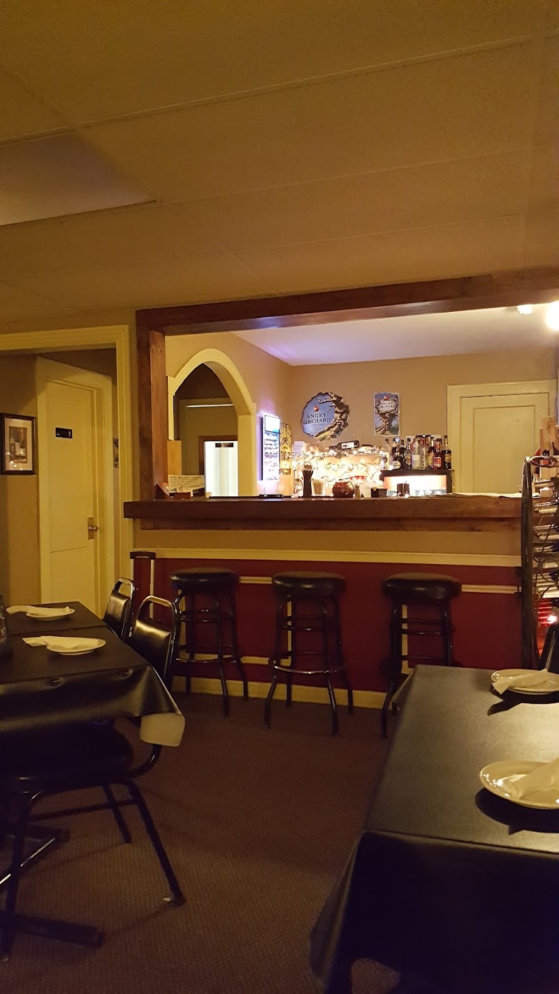 Campola's Social Cleveland atmosphere