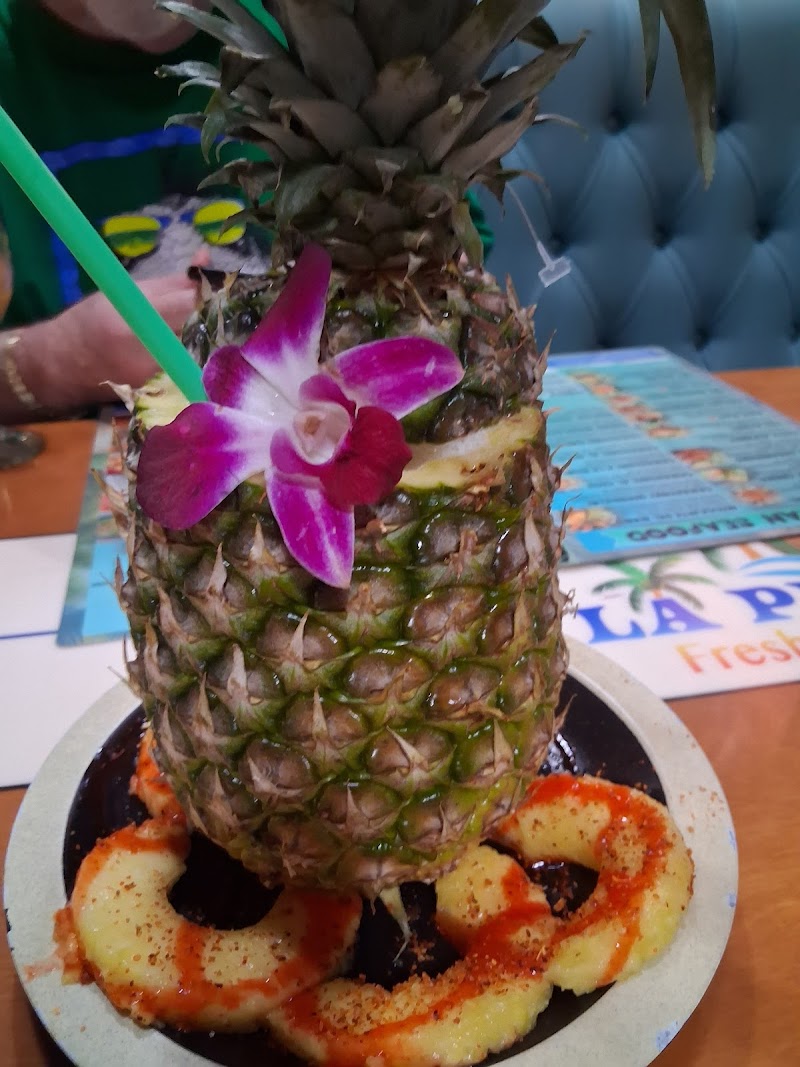 La Playa Mexican Food & Mariscos Cleveland atmosphere