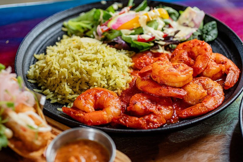 La Playa Mexican Food & Mariscos Cleveland atmosphere