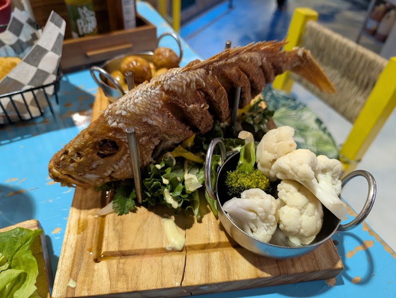 La Playa Mexican Food & Mariscos Cleveland atmosphere