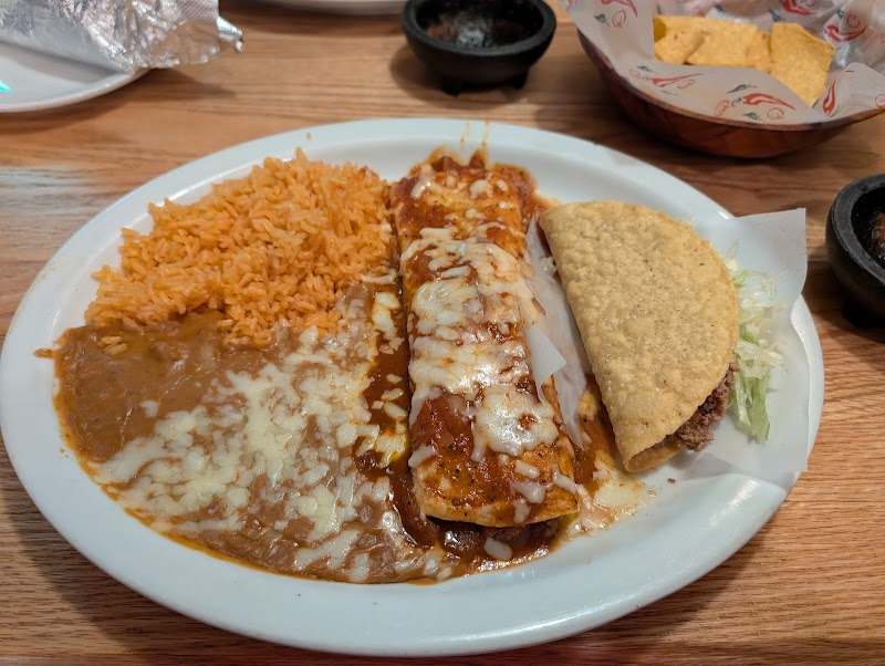 Cozumel Westlake Cleveland atmosphere