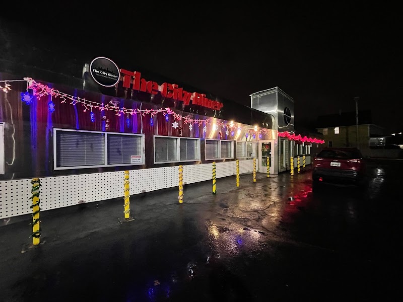The City Diner Cleveland atmosphere