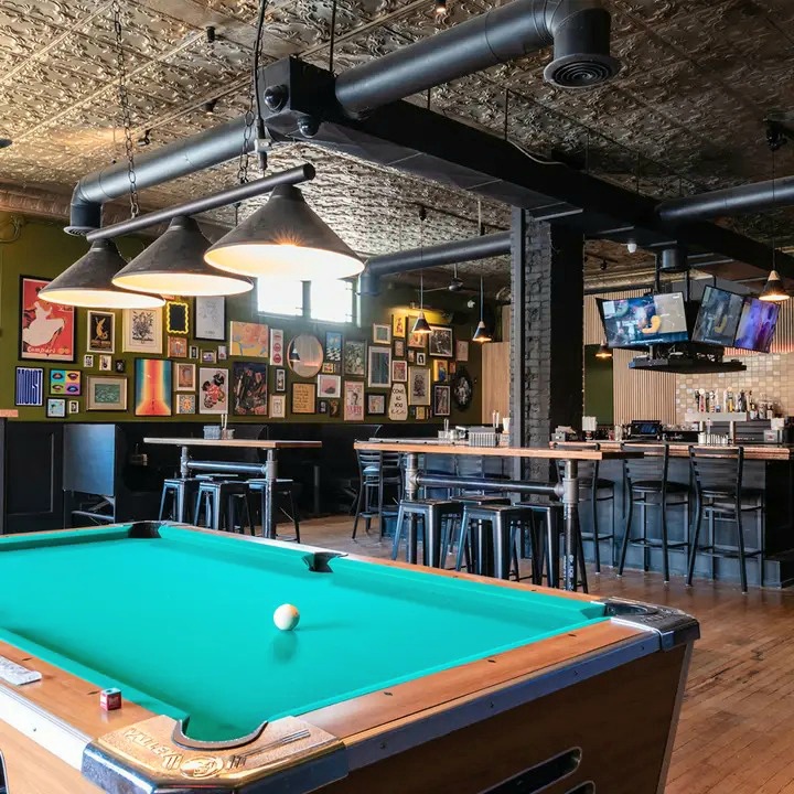 One Star Bar - Lakewood, OH Cleveland atmosphere