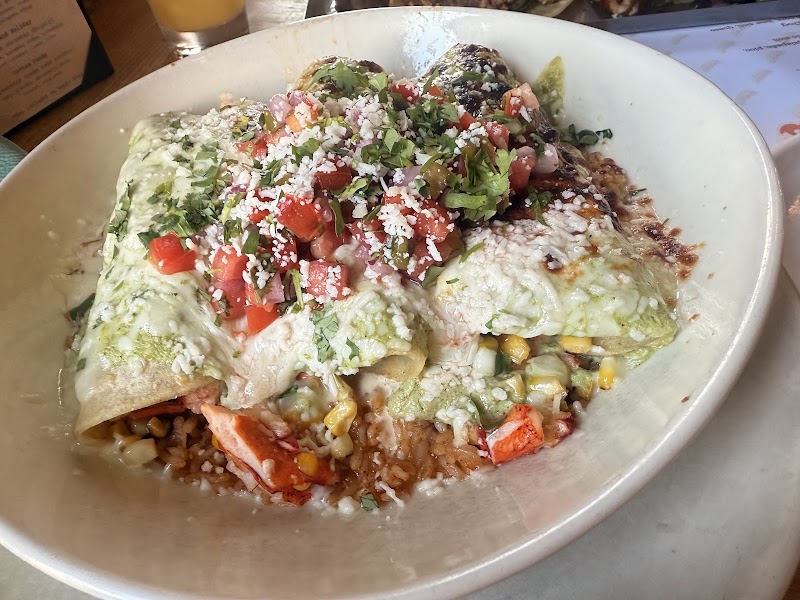 Avo Modern Mexican Cleveland atmosphere