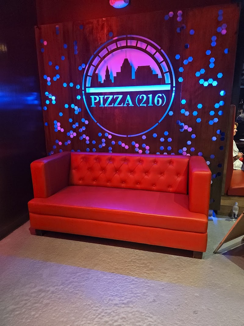 Pizza (216) Cleveland atmosphere