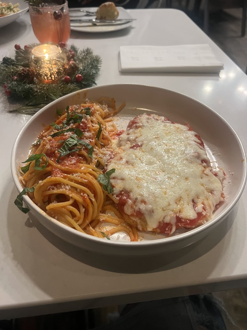 Antica Italian Beachwood Cleveland atmosphere