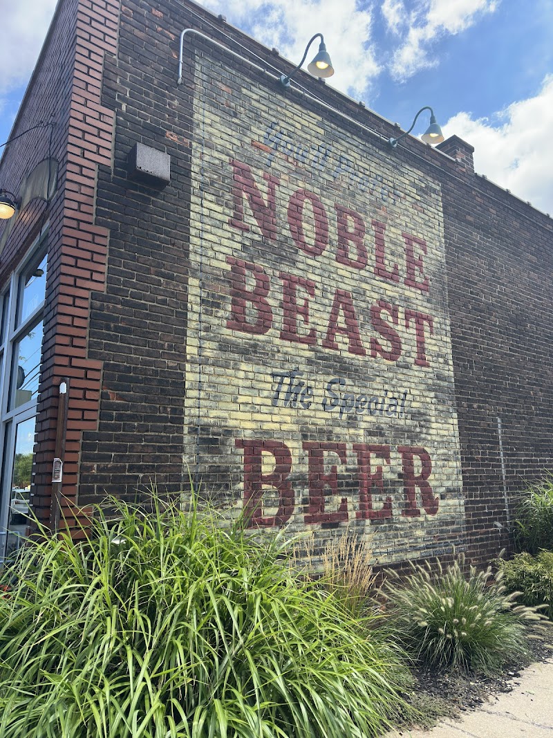 Noble Beast Brewing Co. Cleveland atmosphere