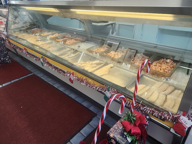 Seven Seas Seafoods Cleveland atmosphere