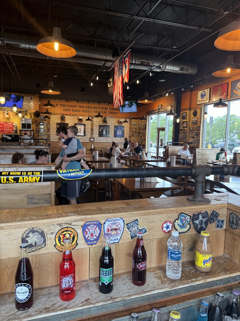 Mission BBQ Cleveland atmosphere