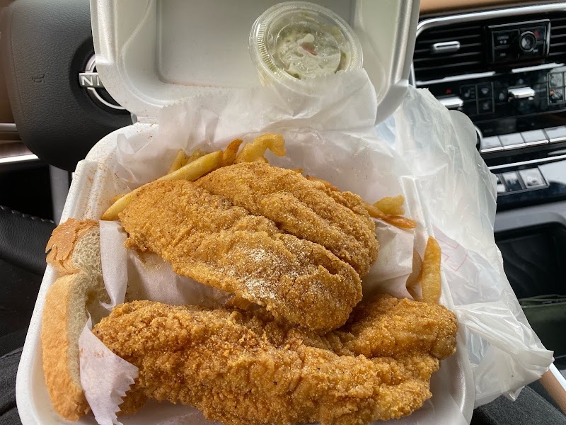 MVP's Chicken and Fish (Cleveland) Cleveland food