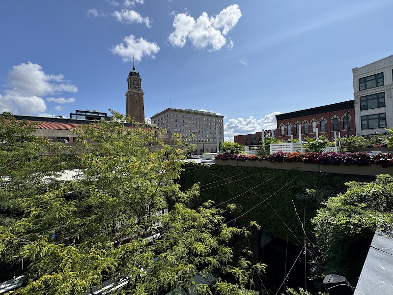 Canopy Rooftop Bar @ Market Garden Brewpub Cleveland atmosphere