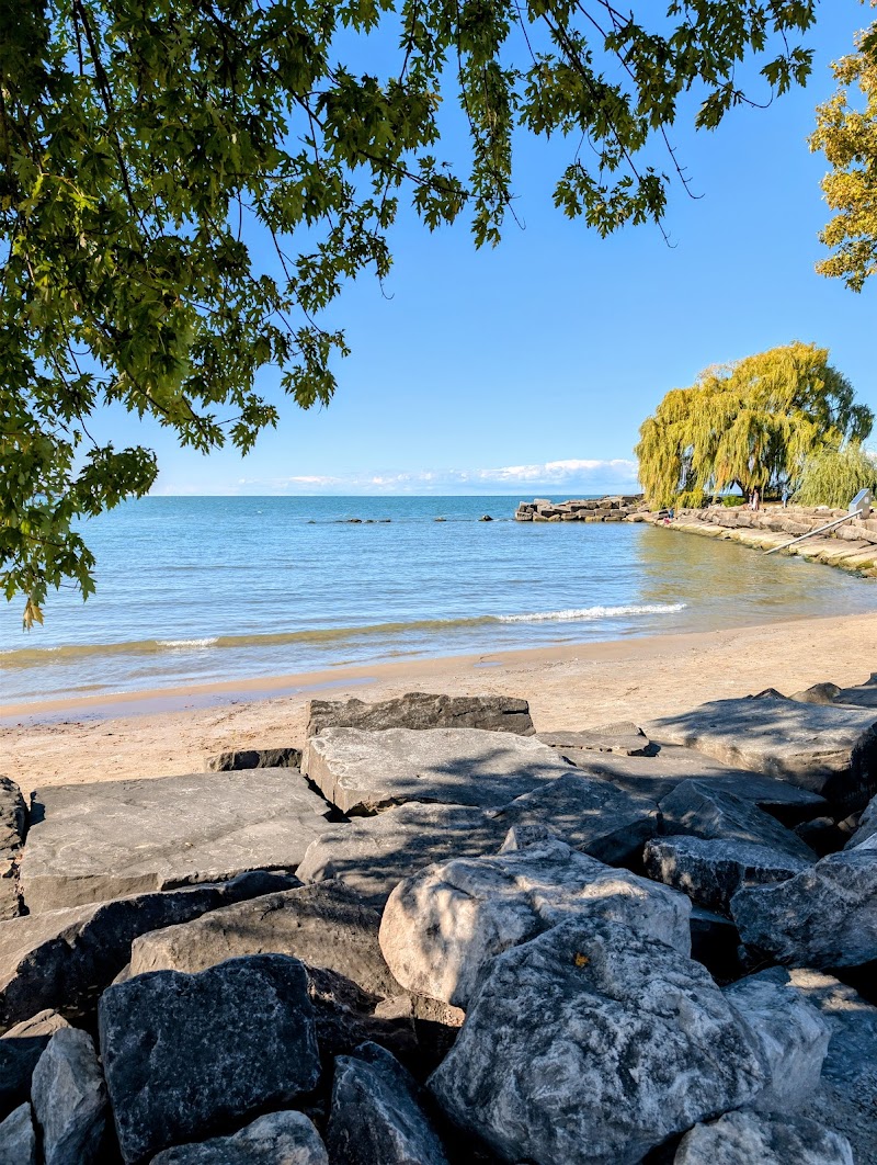 Perkins Beach Cleveland atmosphere