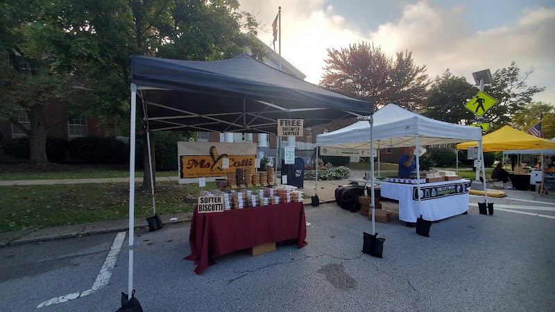 Medina Farmers Market Cleveland atmosphere